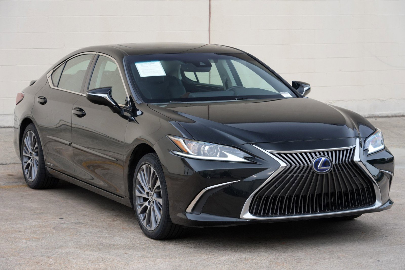 Used 2021 Lexus ES 300h w/ Premium Package FWD image 56
