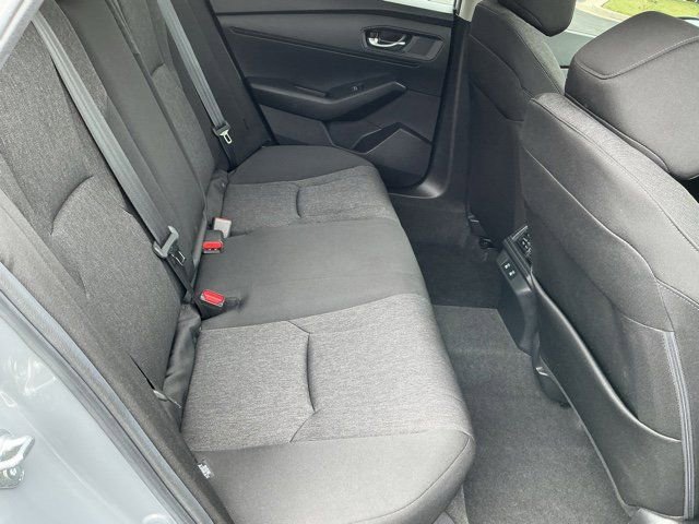 Used 2025 Honda Accord SE image 18