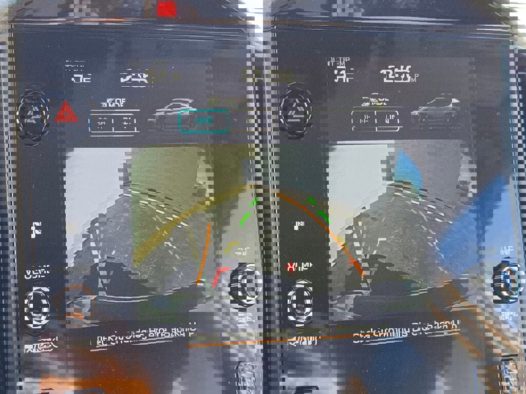 Used 2024 Subaru Crosstrek 2.0i Premium w/ Popular Package #3 image 25