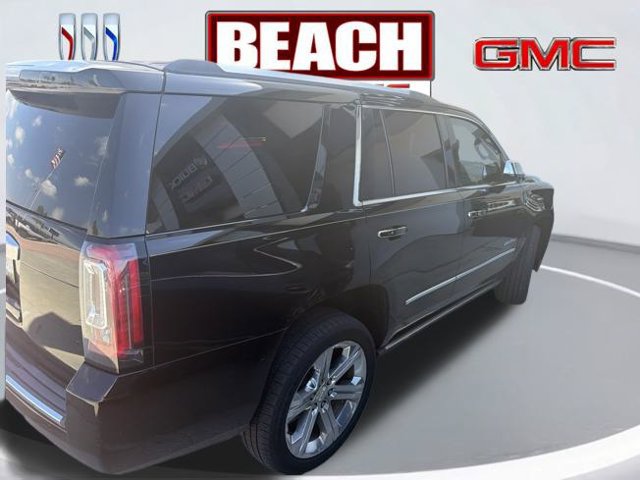 Used 2018 GMC Yukon Denali w/ Denali Ultimate Package AWD/4WD image 2