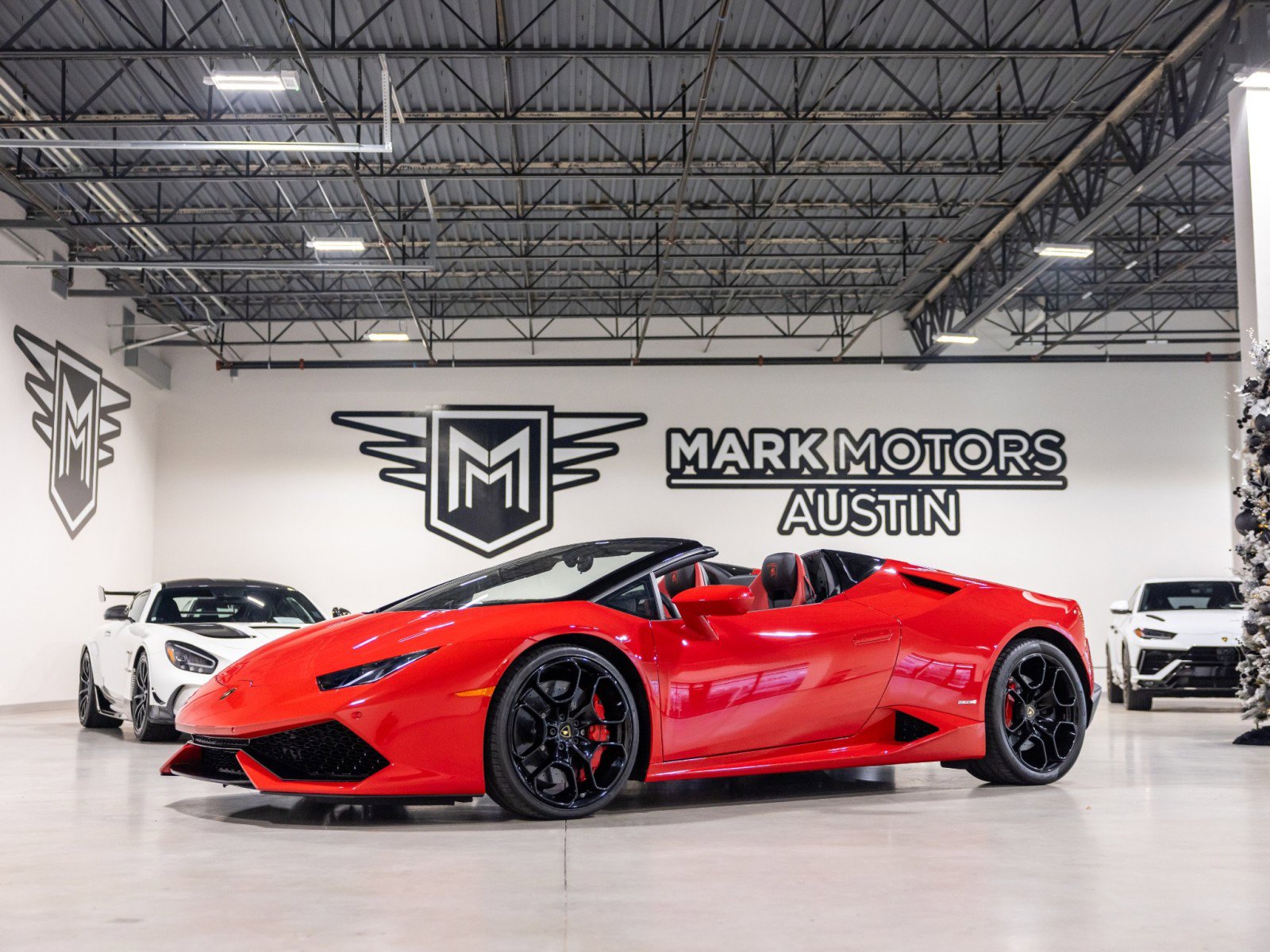 Used 2017 Lamborghini Huracan LP 610-4 image 1