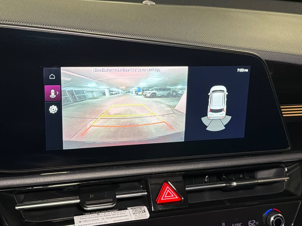 Certified 2023 Kia Niro Wind w/ Wind Preserve Package FWD image 32