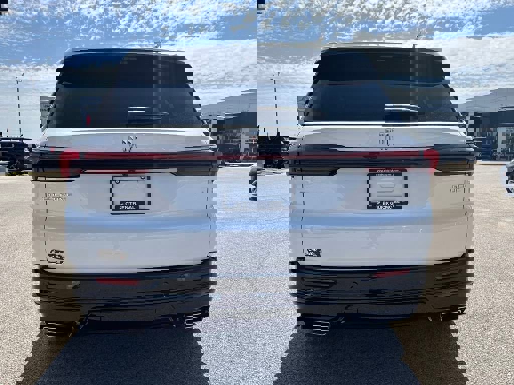 New 2026 Buick Enclave Sport Touring w/ Power Package image 4