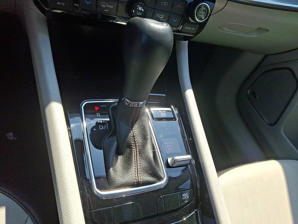 Used 2022 Jeep Compass Limited w/ Sun and Sound Group AWD/4WD image 18