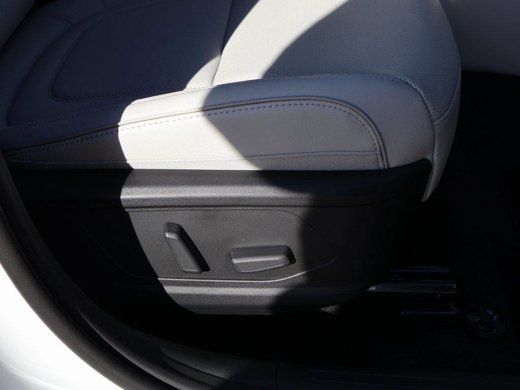 New 2026 Hyundai Tucson Limited w/ Tow & Go Package image 11