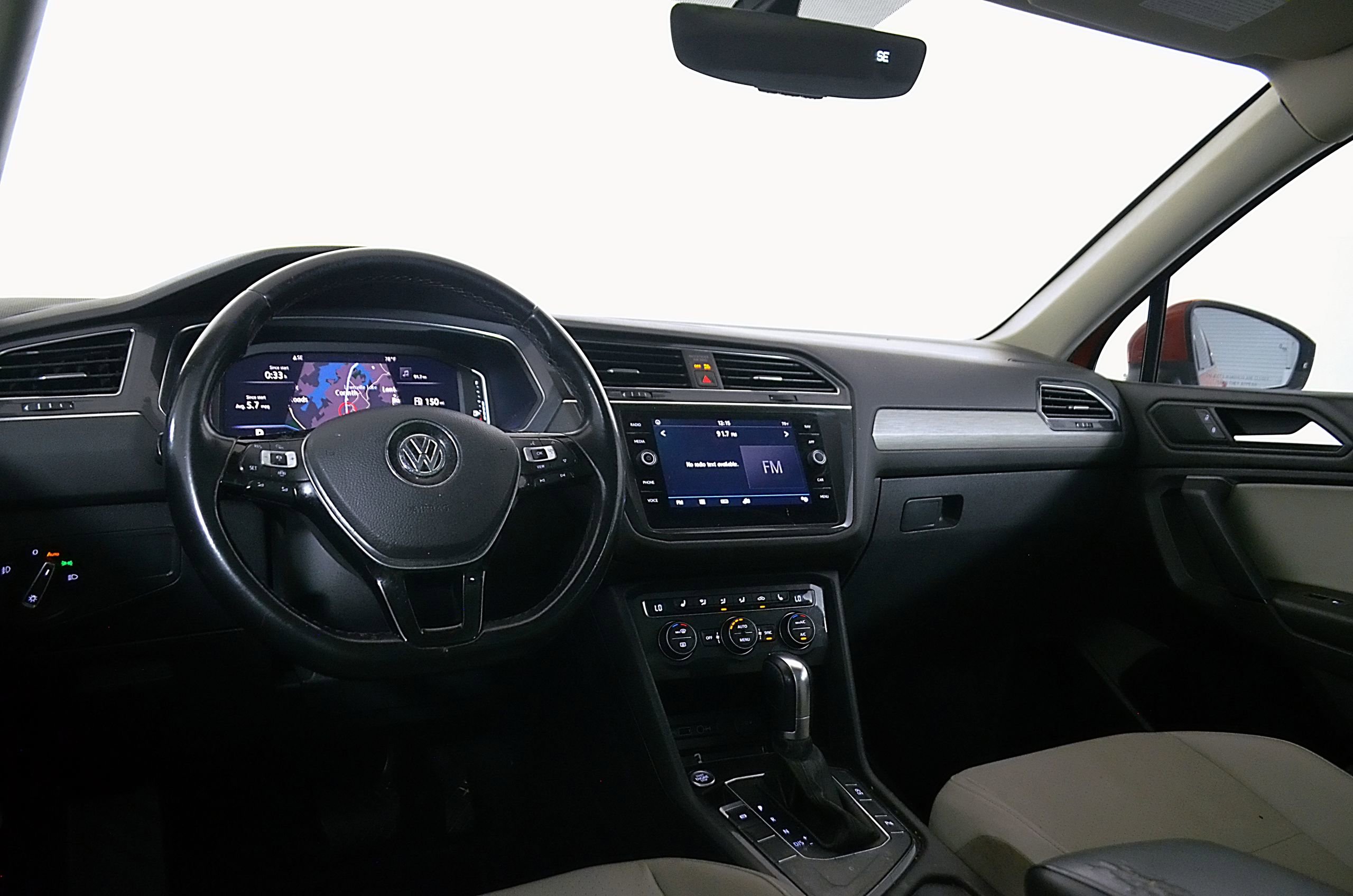 Used 2019 Volkswagen Tiguan SEL FWD image 22