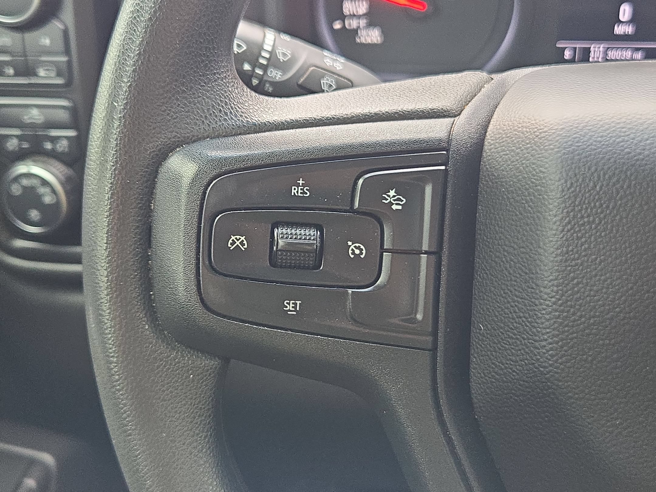 Certified 2025 Chevrolet Silverado 1500 Custom w/ Turbomax Blackout Package AWD/4WD image 19