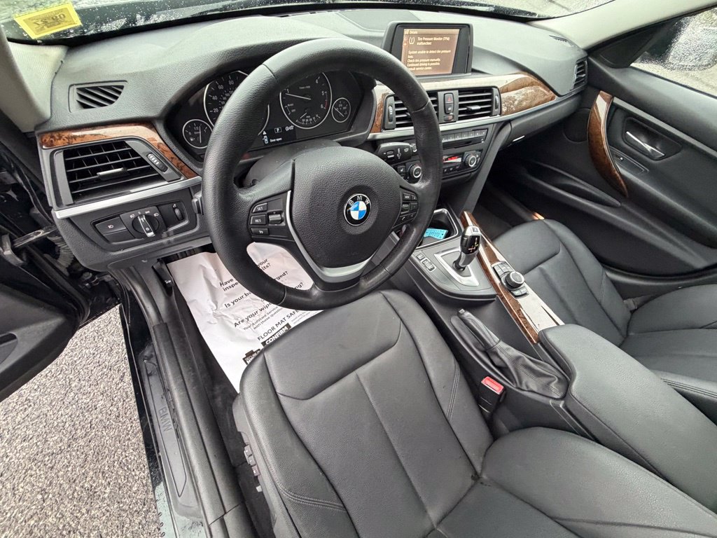 Used 2014 BMW 328d xDrive Sedan AWD/4WD image 12