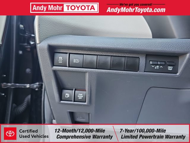 Certified 2024 Toyota Sienna LE FWD image 14