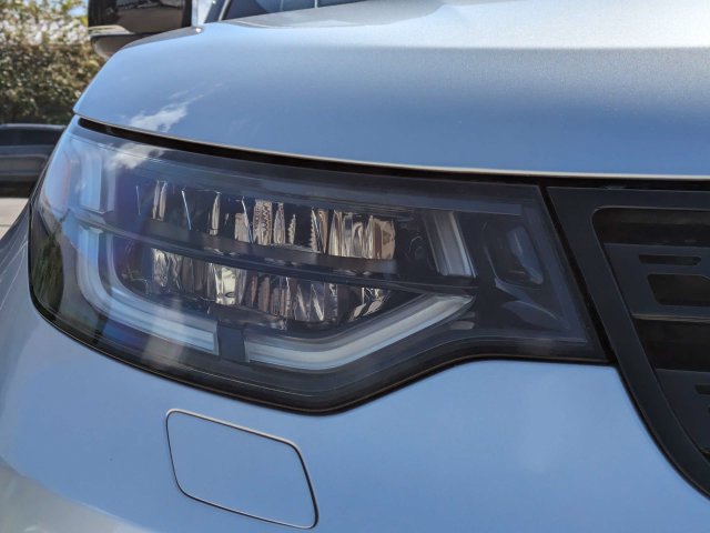 Used 2019 Land Rover Discovery HSE AWD/4WD image 10