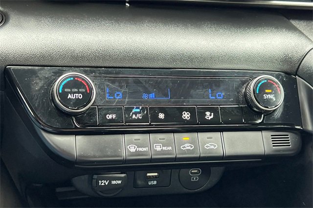 Used 2025 Hyundai Elantra Sport image 24
