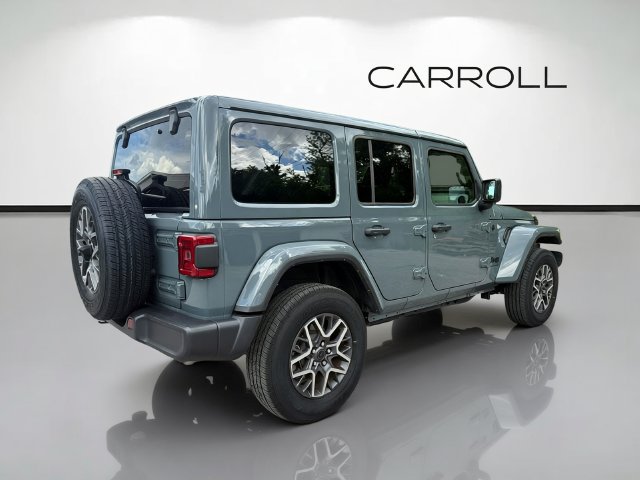 Used 2026 Jeep Wrangler Unlimited Sahara AWD/4WD image 3