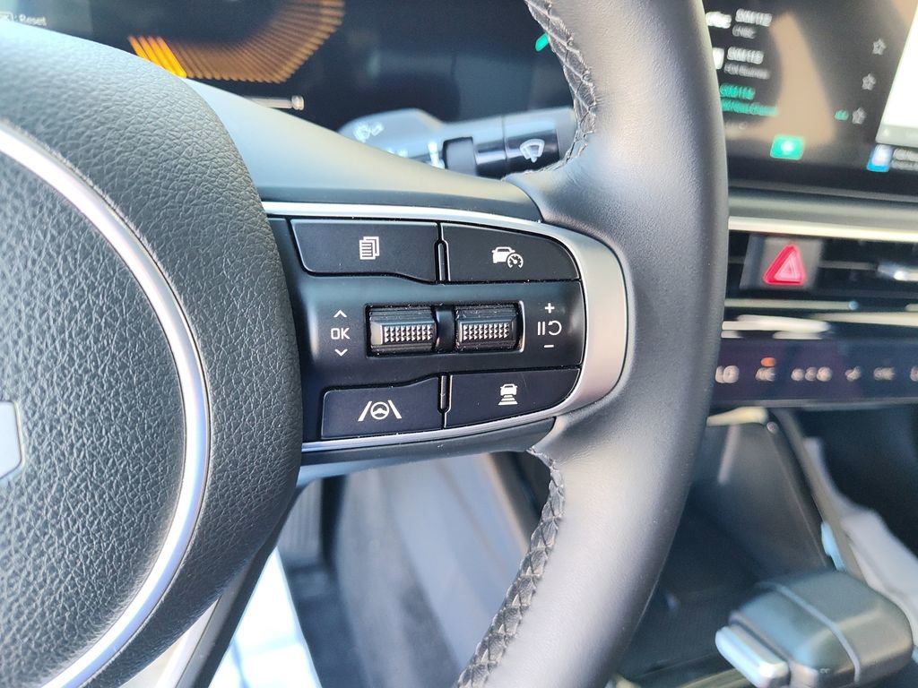 Used 2025 Kia K5 GT-Line w/ GT-Line Premium Package image 25