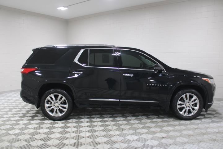 Used 2019 Chevrolet Traverse High Country w/ LPO, Cargo Package image 13