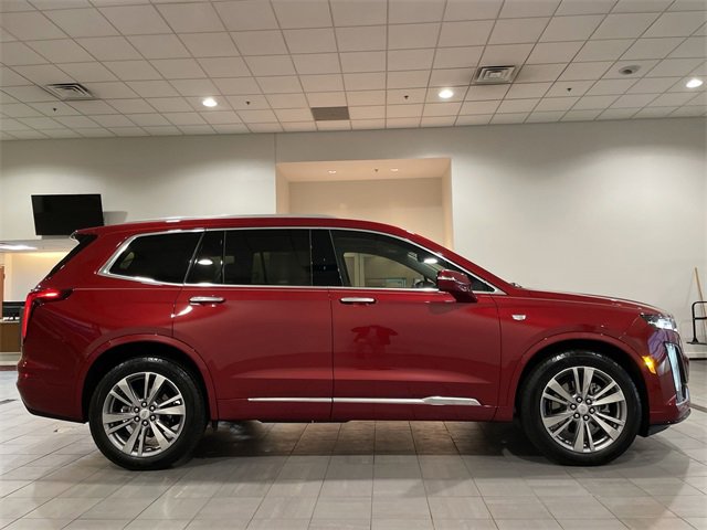 Certified 2024 Cadillac XT6 Premium Luxury w/ Technology Package image 7