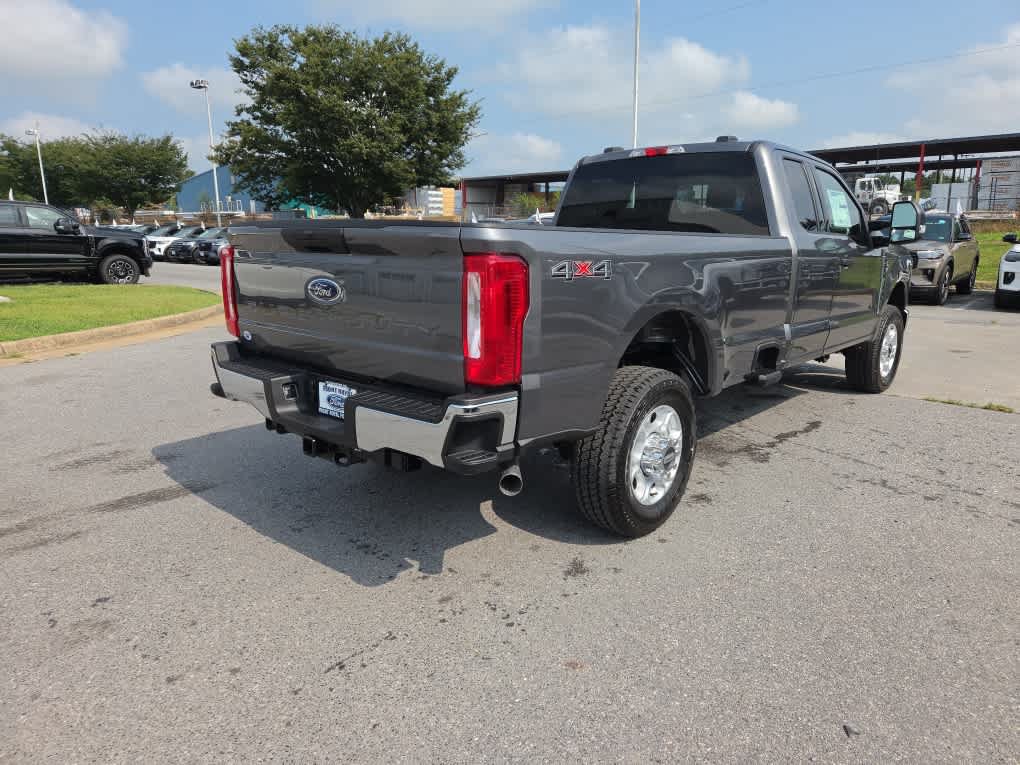 New 2026 Ford F350 XLT AWD/4WD image 3