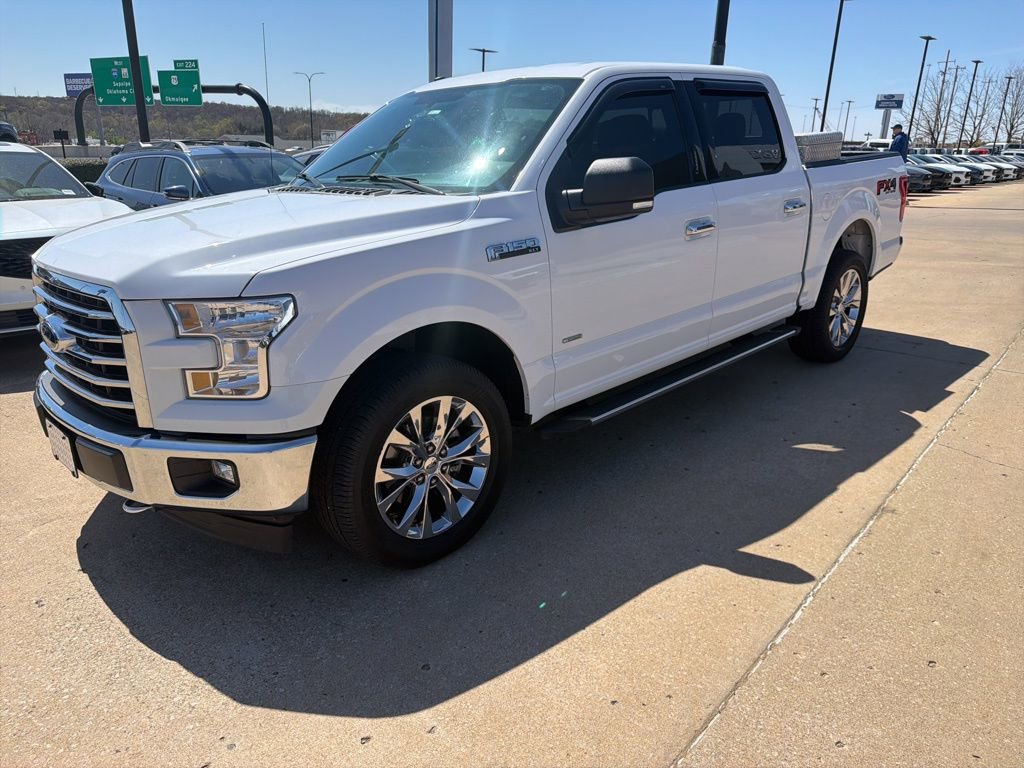 Used 2017 Ford F150 XLT w/ Equipment Group 302A Luxury image 3