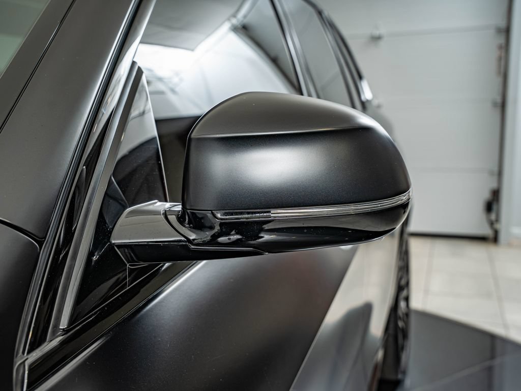 Used 2023 BMW X5 M50i w/ Executive Package AWD/4WD image 9