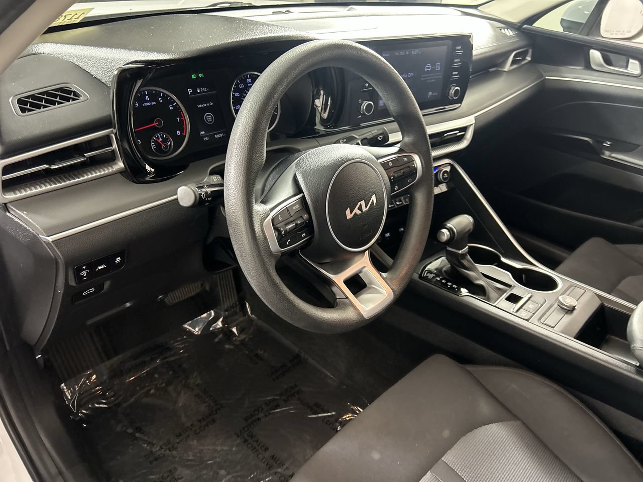 Used 2022 Kia K5 LXS FWD image 12