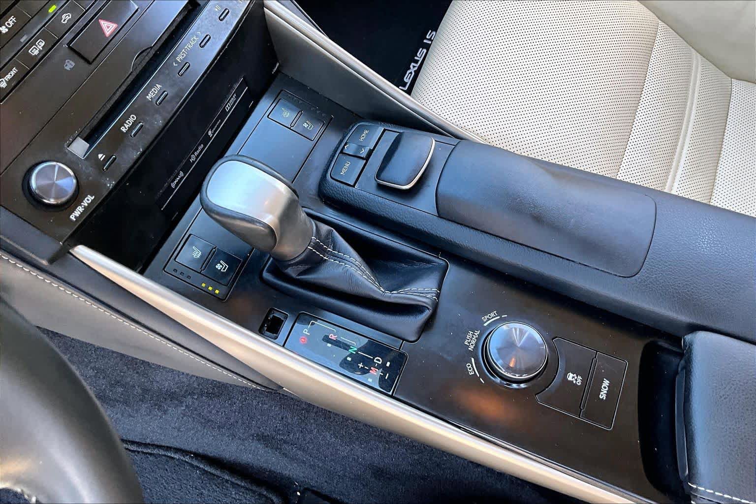 Used 2014 Lexus IS 250 w/ Luxury Package w/Brown Wood RWD image 15