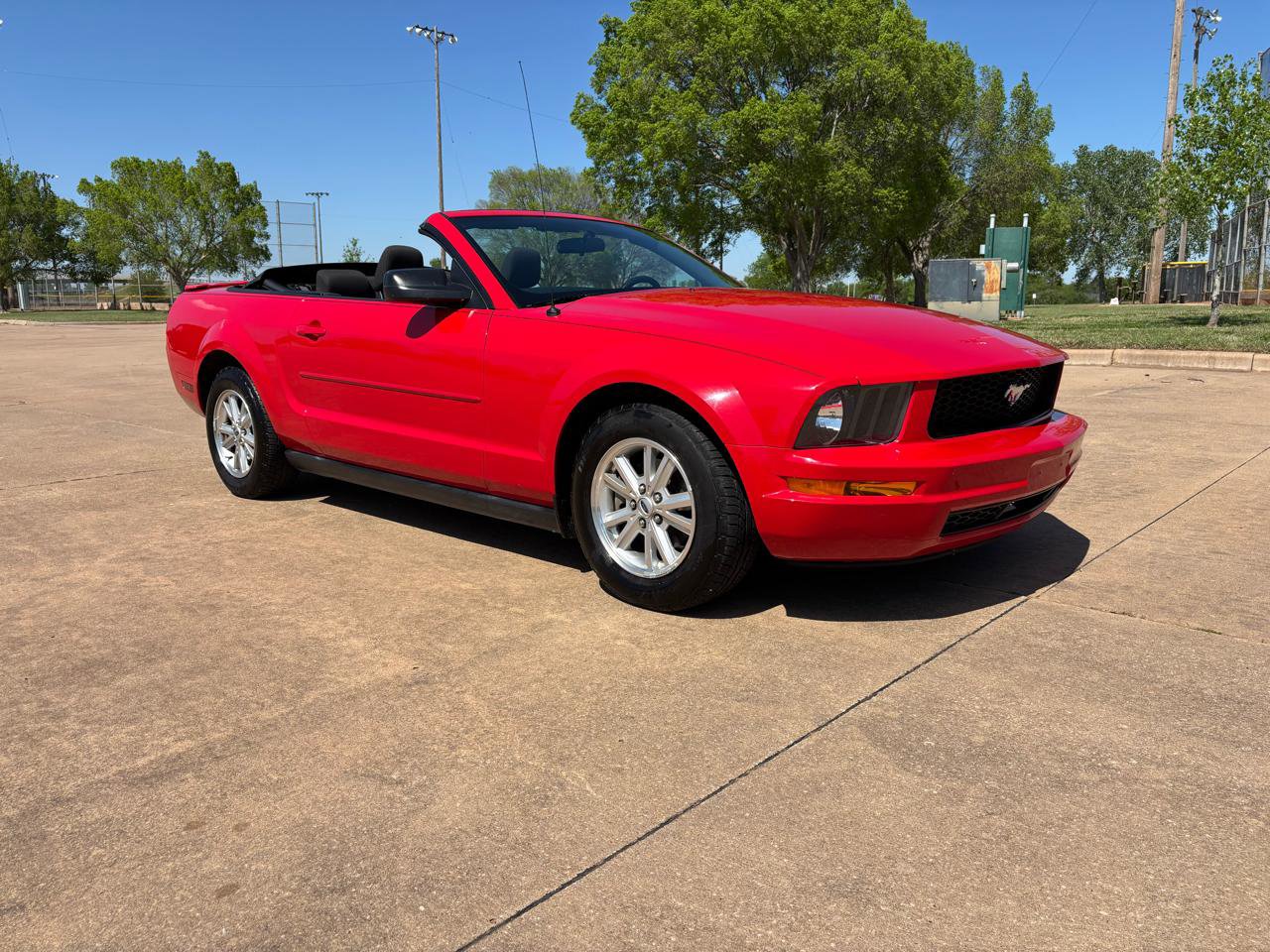Used 2007 Ford Mustang Premium RWD image 32