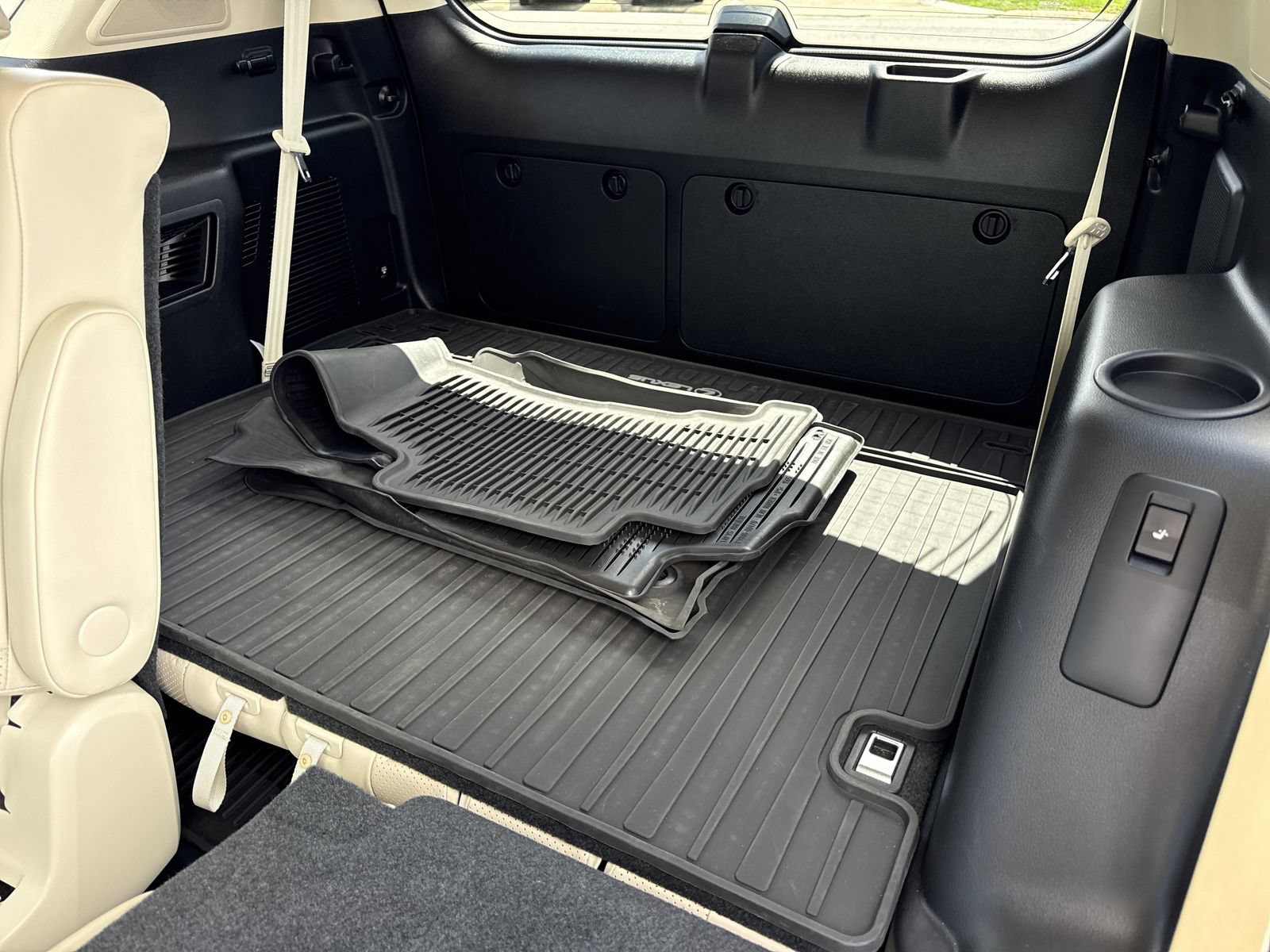 Used 2023 Lexus GX 460 Luxury w/ Sport Design Package AWD/4WD image 11