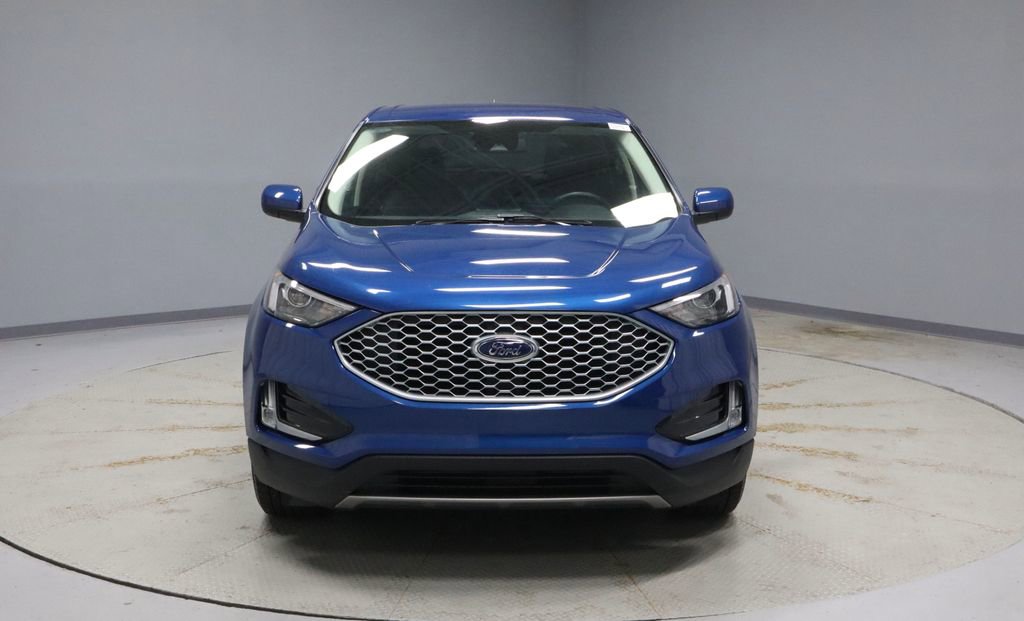 Certified 2024 Ford Edge SEL w/ Convenience Package image 5
