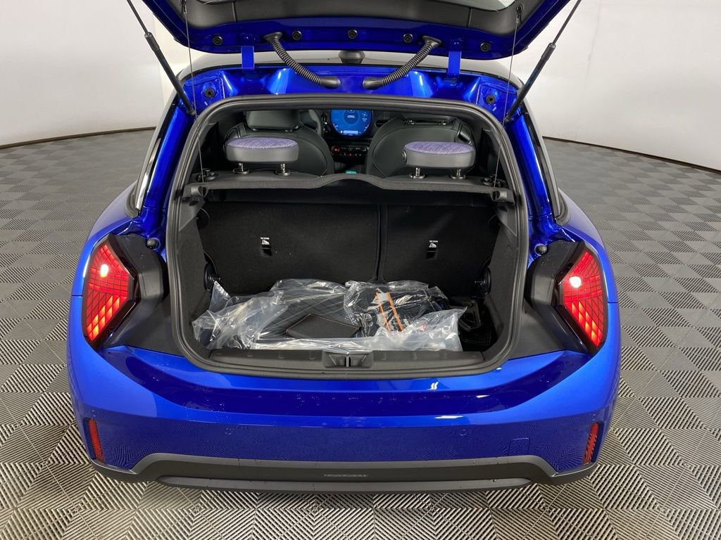 New 2026 MINI Cooper S image 30