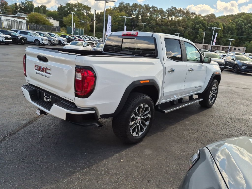 New 2026 GMC Canyon Denali AWD/4WD image 6