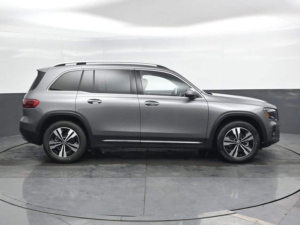 New 2026 Mercedes-Benz GLB 250 4MATIC image 3