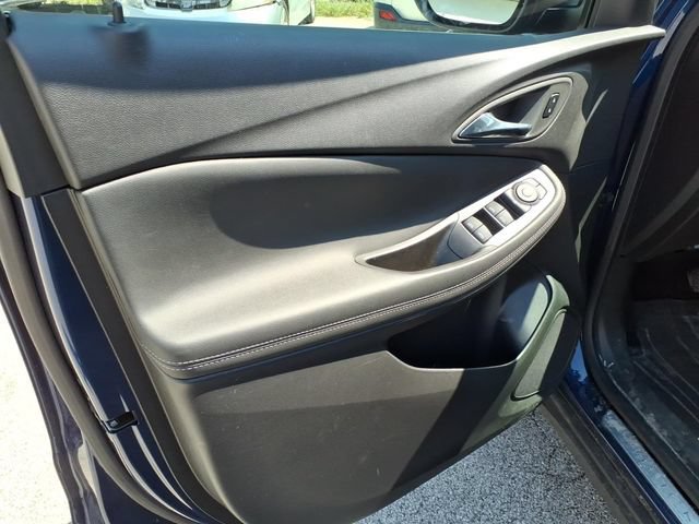 Used 2023 Buick Encore GX Select w/ Safety Package II AWD/4WD image 8