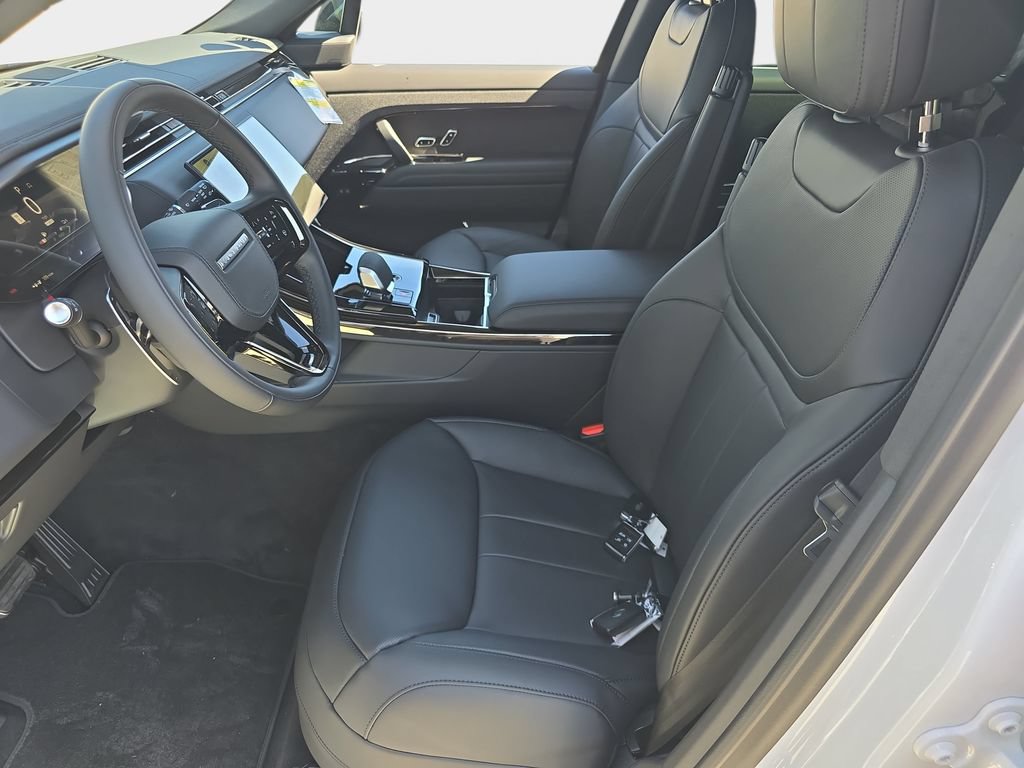 New 2026 Land Rover Range Rover Sport Dynamic SE AWD/4WD image 16