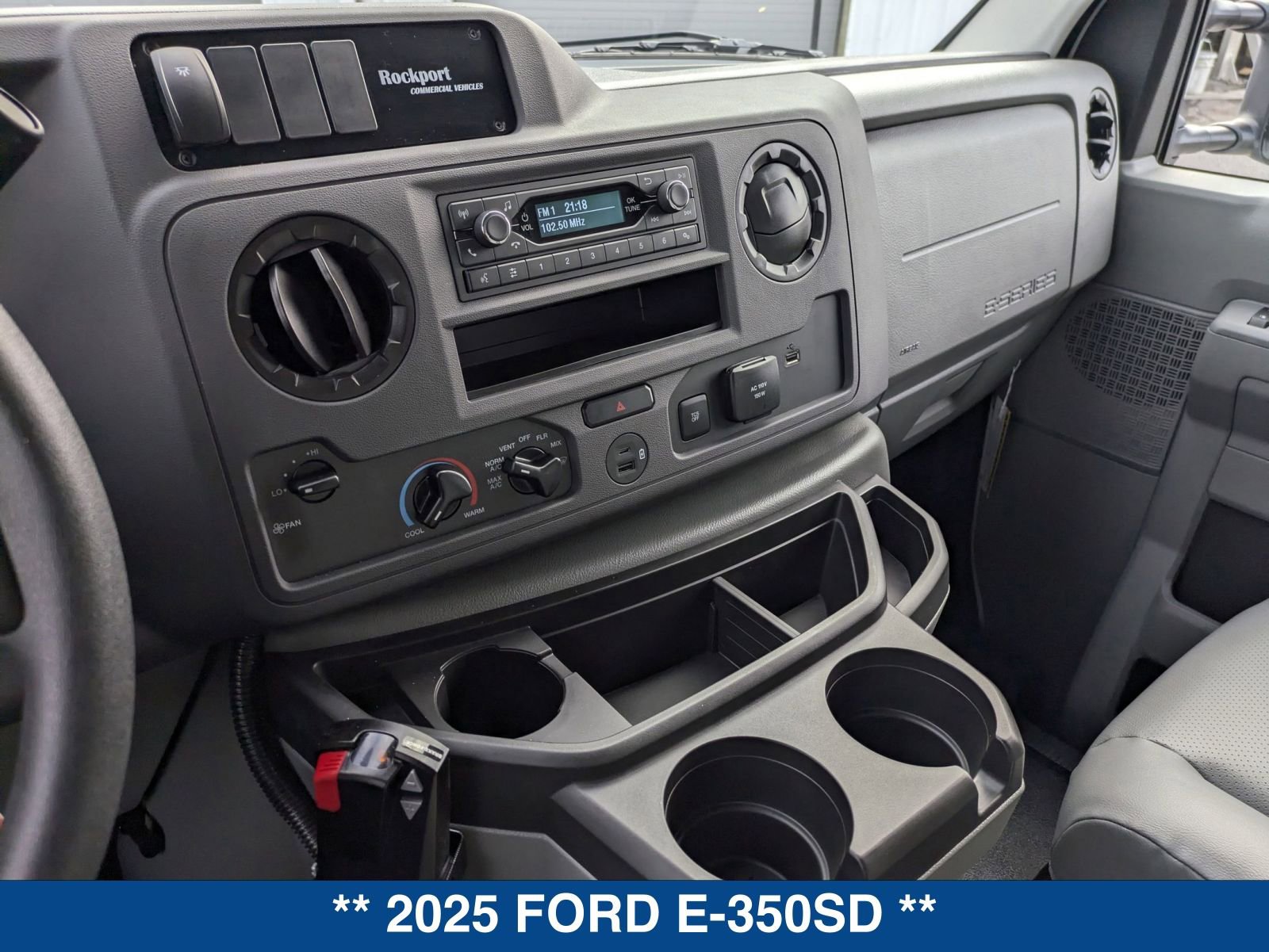 New 2025 Ford E-350 and Econoline 350 Super Duty w/ Power Equipment Group RWD image 25