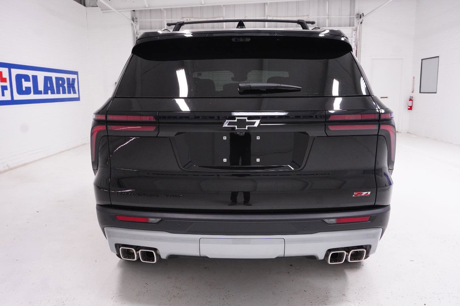 New 2026 Chevrolet Traverse Z71 w/ Driver Confidence Package image 6