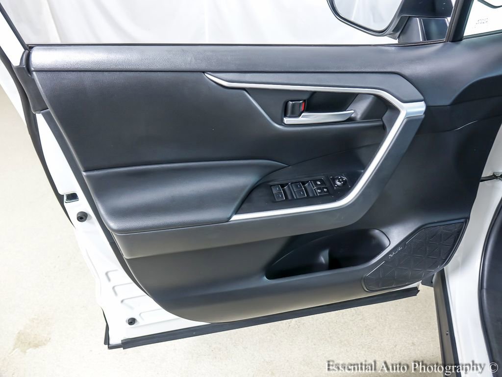 Used 2023 Toyota RAV4 XLE w/ Convenience Package image 20