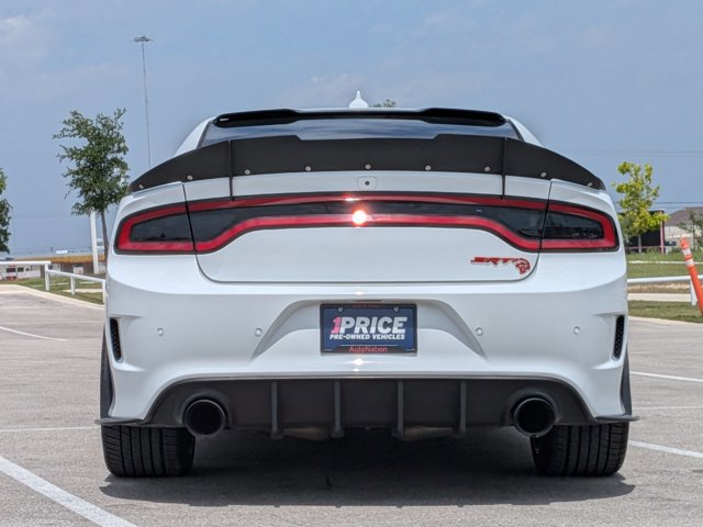 Used 2018 Dodge Charger SRT Hellcat w/ Harman/Kardon Audio Group RWD image 6