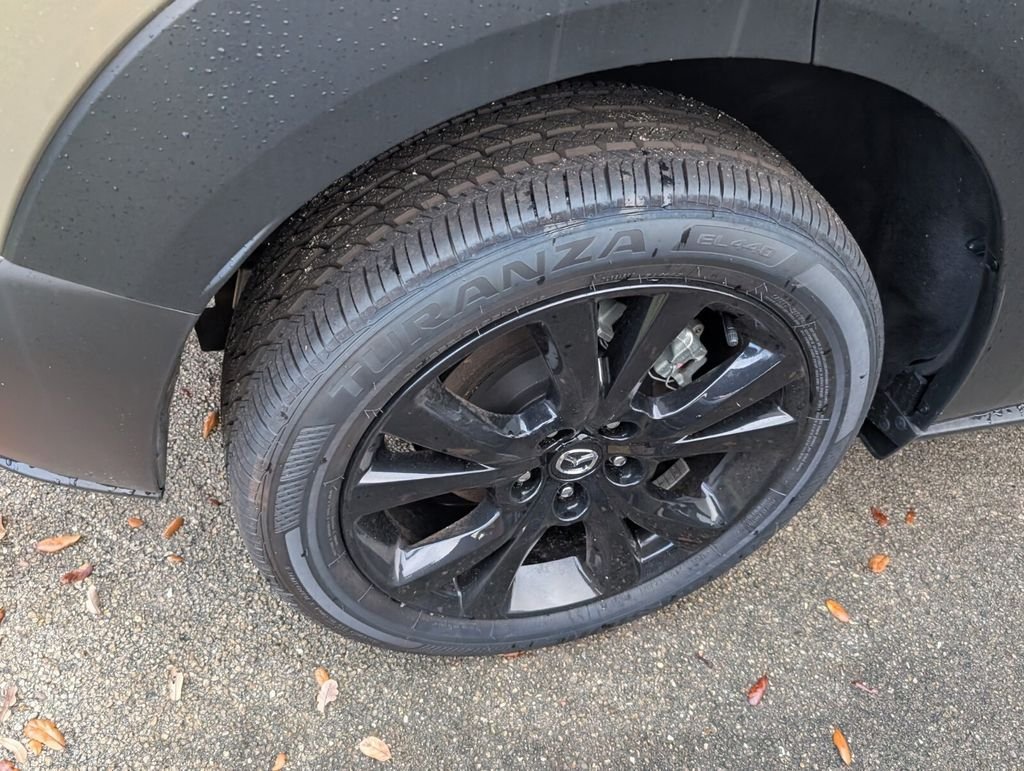 New 2025 MAZDA CX-30 Carbon AWD/4WD image 13