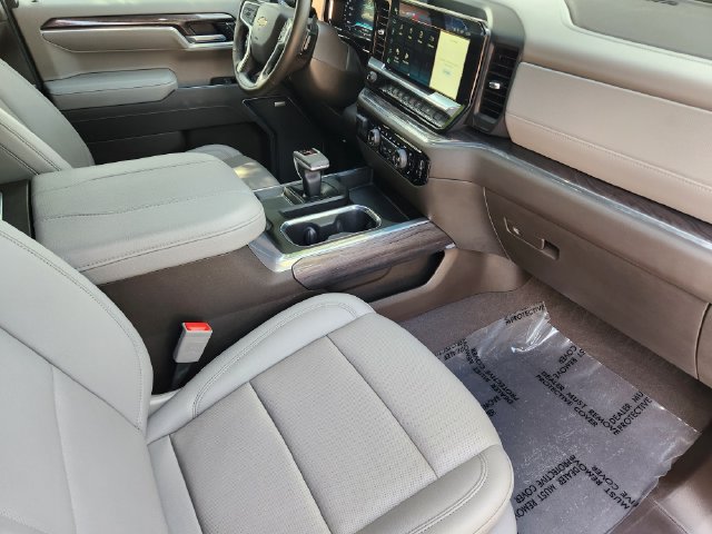 Used 2025 Chevrolet Silverado 1500 LTZ w/ LTZ Premium Texas Edition AWD/4WD image 20