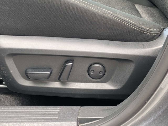 Used 2024 Nissan Rogue SV FWD image 20