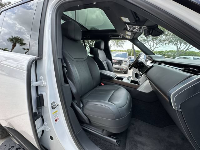 Used 2024 Land Rover Range Rover SE AWD/4WD image 33