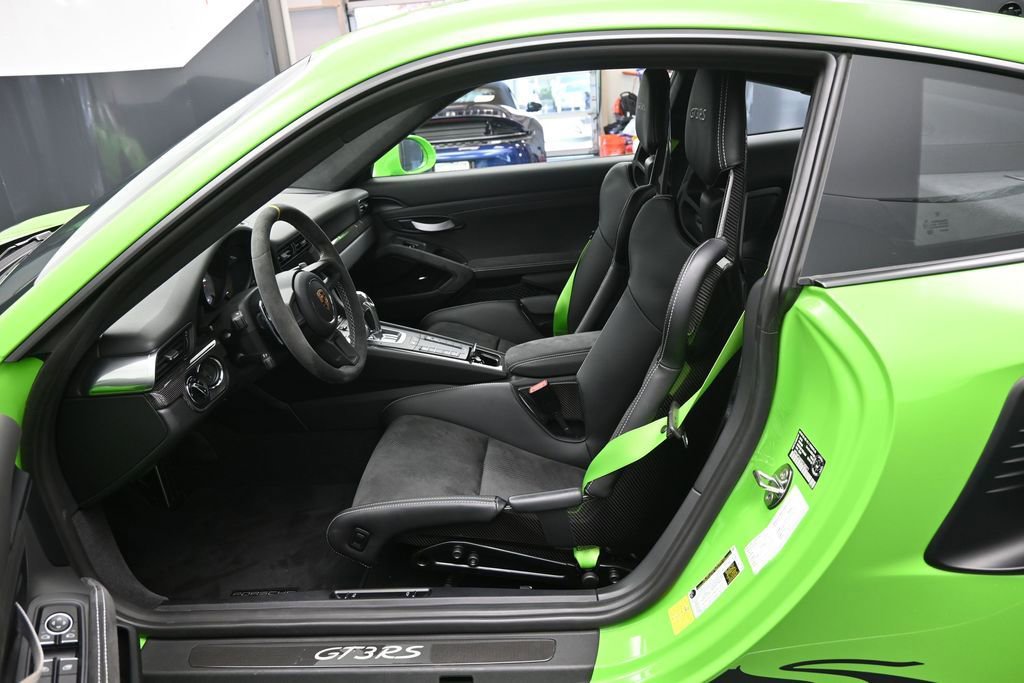 Certified 2019 Porsche 911 GT3 RS RWD image 5