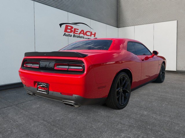 Used 2020 Dodge Challenger R/T w/ Blacktop Package RWD image 13