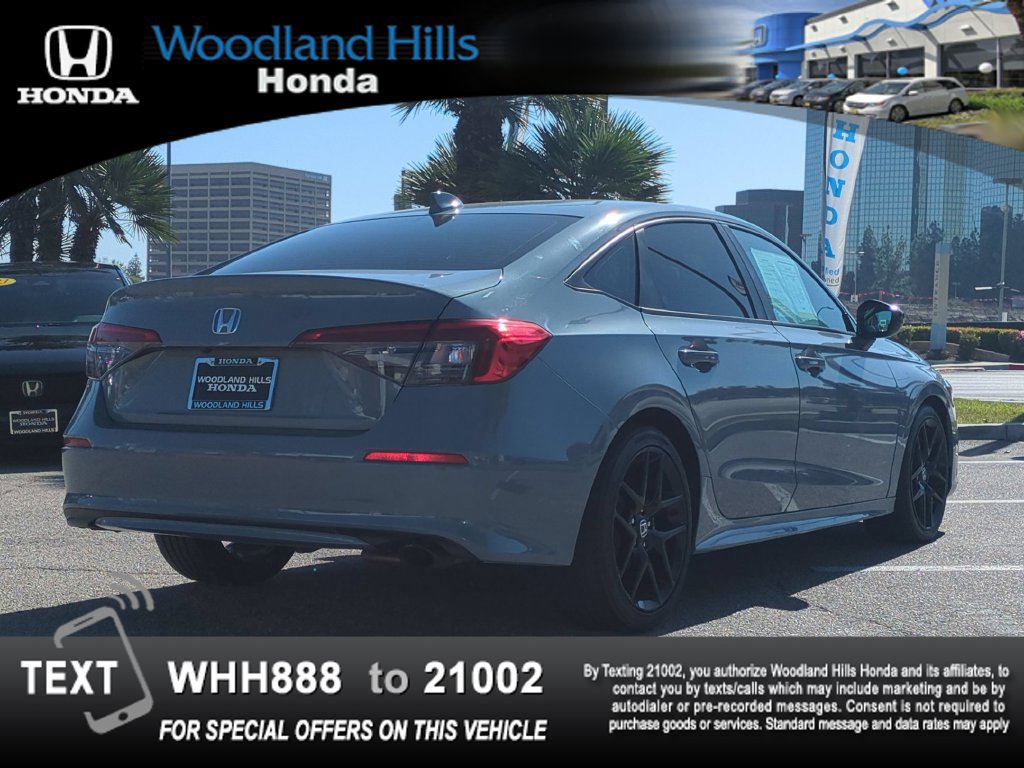 Used 2023 Honda Civic Sport image 5