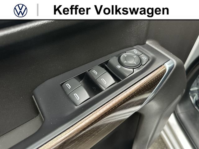 Used 2020 Chevrolet Silverado 1500 LT w/ All-Star Edition AWD/4WD image 15