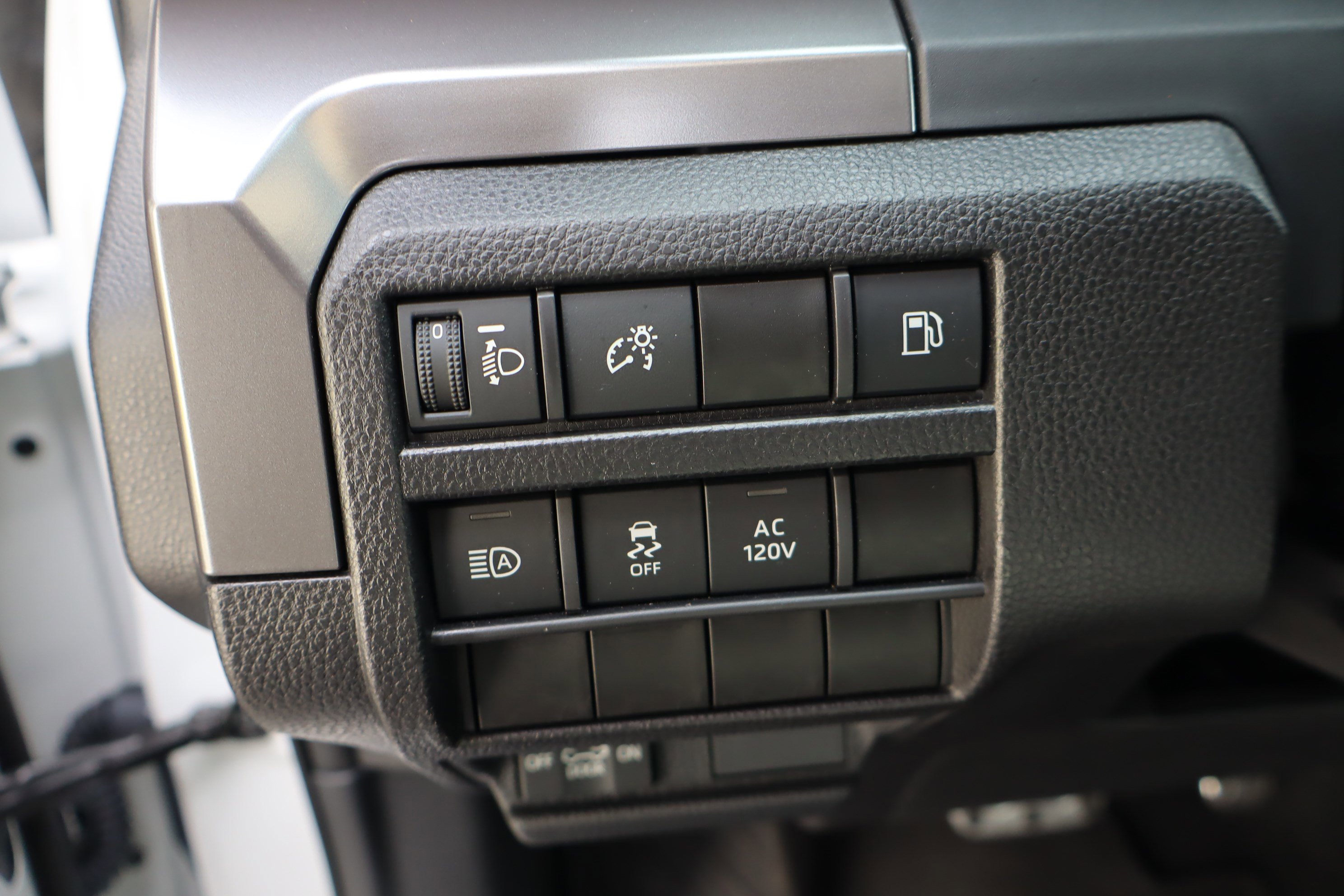 Used 2025 Toyota Tacoma TRD Sport image 22