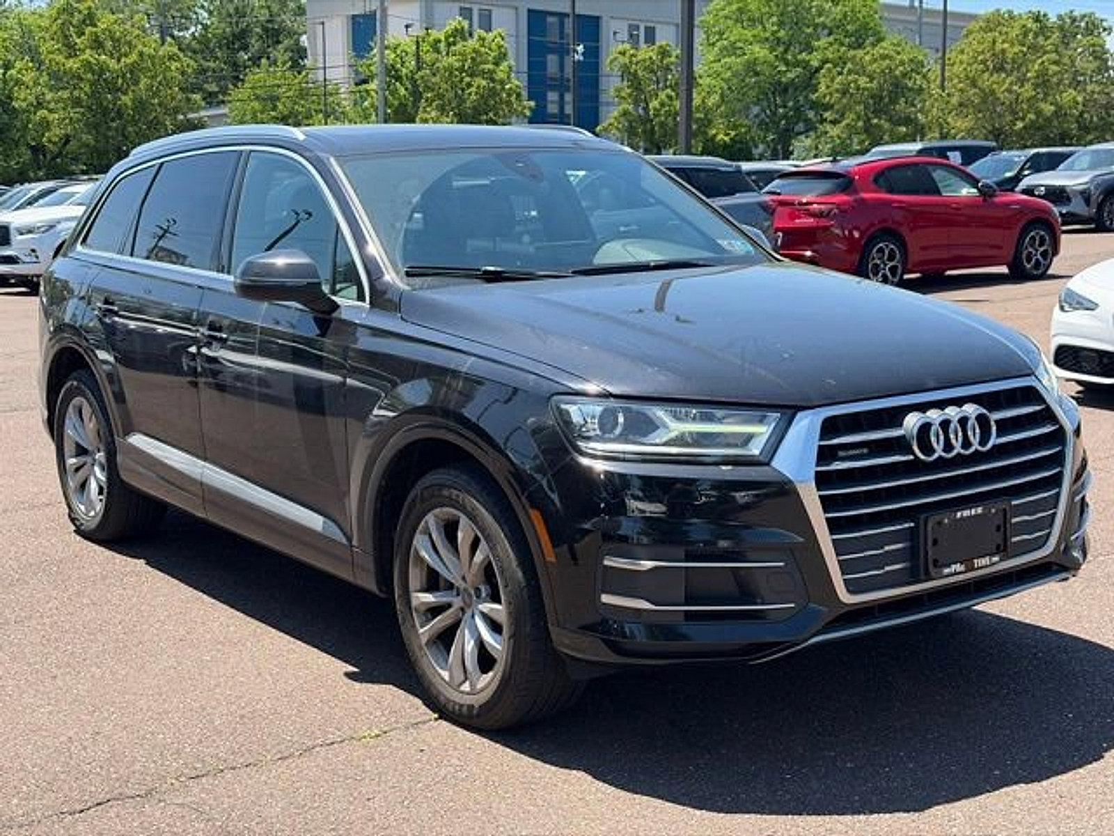 Used 2018 Audi Q7 2.0T Premium AWD/4WD image 1