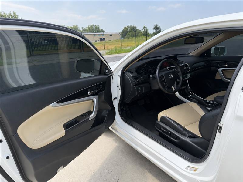 Used 2015 Honda Accord EX-L image 11