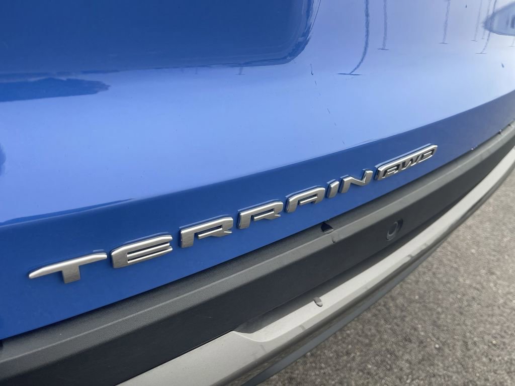 Used 2025 GMC Terrain Elevation image 12