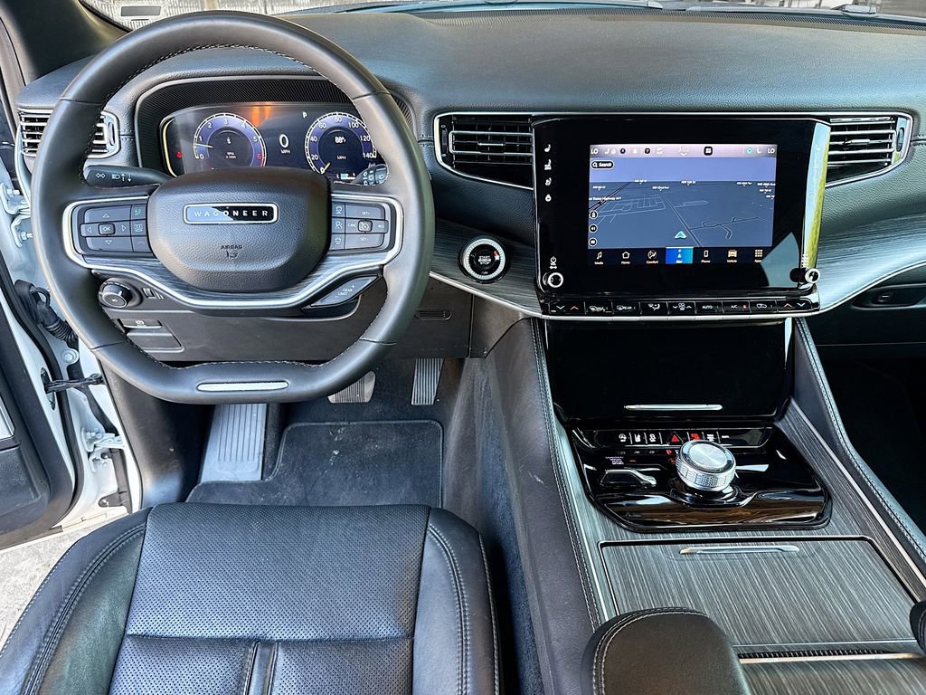 Used 2024 Jeep Wagoneer Series II AWD/4WD image 26