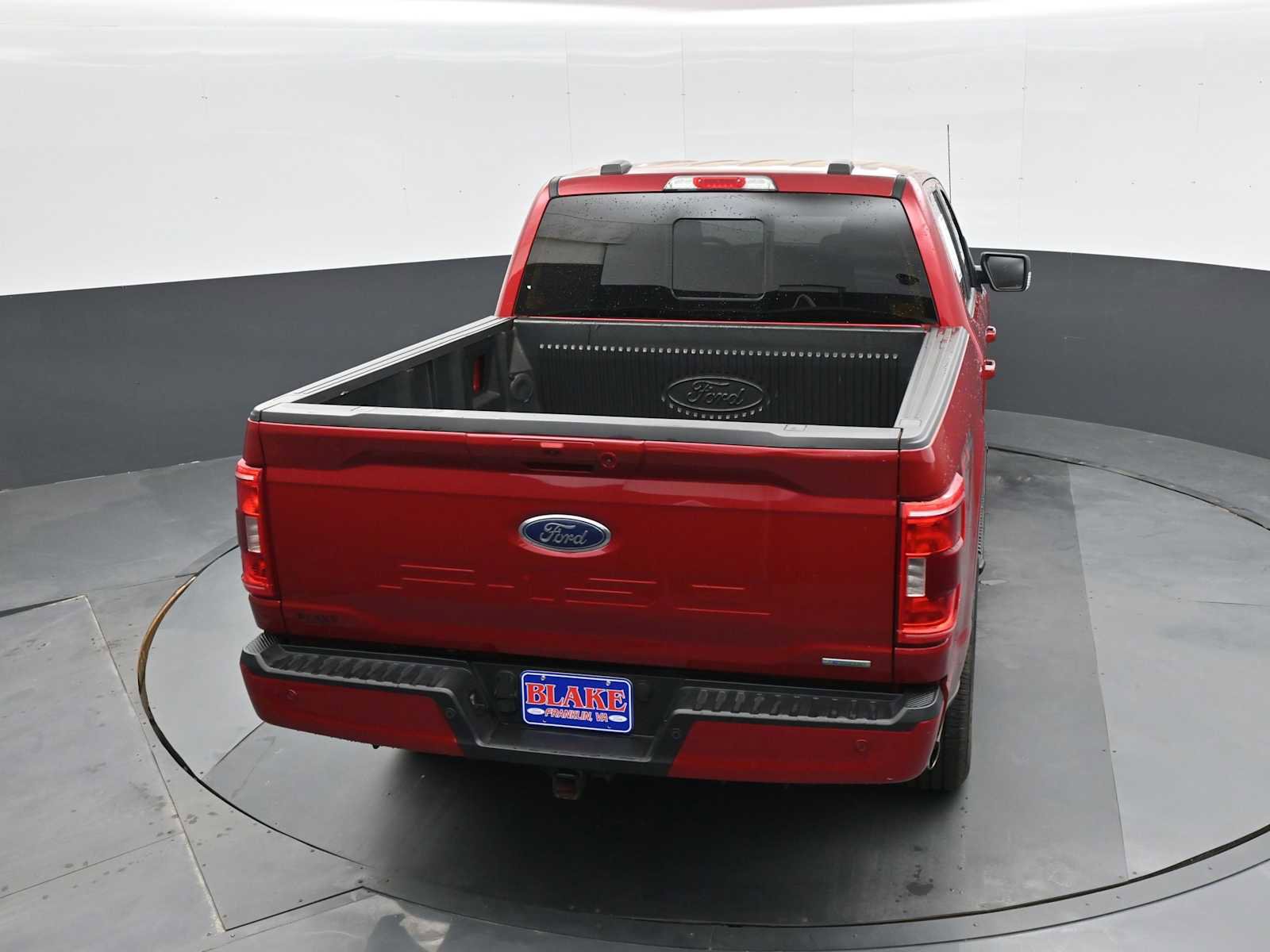 Used 2022 Ford F150 XLT w/ Equipment Group 302A High AWD/4WD image 16
